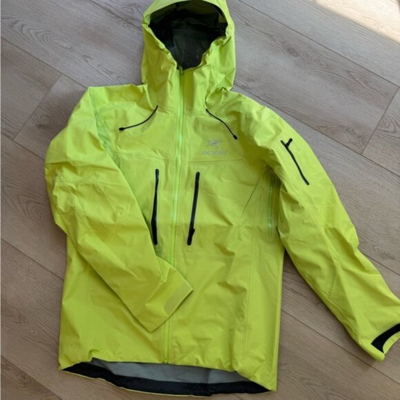 Arc'teryx Jacket gore-Tex  pro alpha SV - Picture 1 of 7